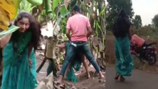 Desi mms porn Hot video Bhabhi Caught Having Sex In The Field